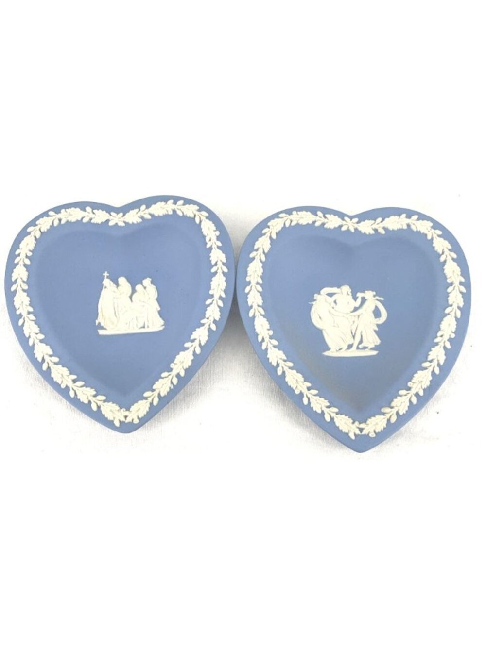 Wedgwood Heart Shaped Trinket Dishes Jasper Ware 4.5" Made In England Lot of 2